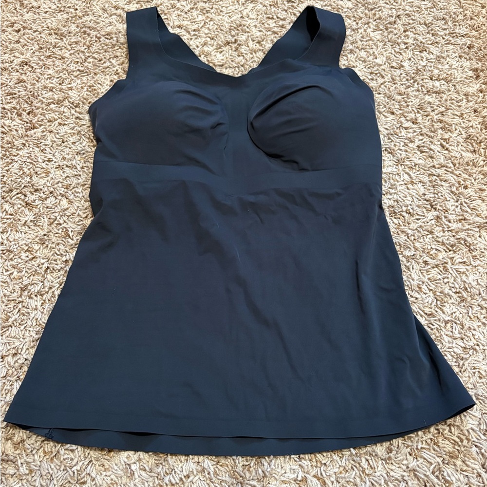 Evelyn & Bobbie The Smoothing Cami in Black size Large